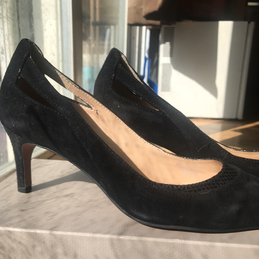 Black suede heels size 9.5M